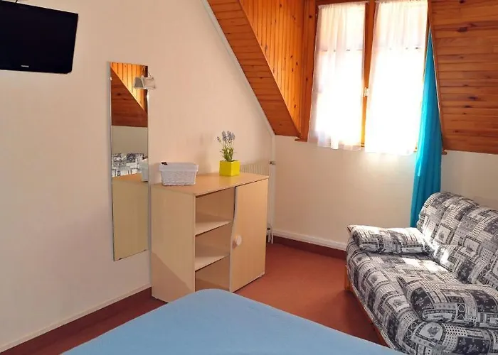 Hotel-Residence Les Volcans 2*